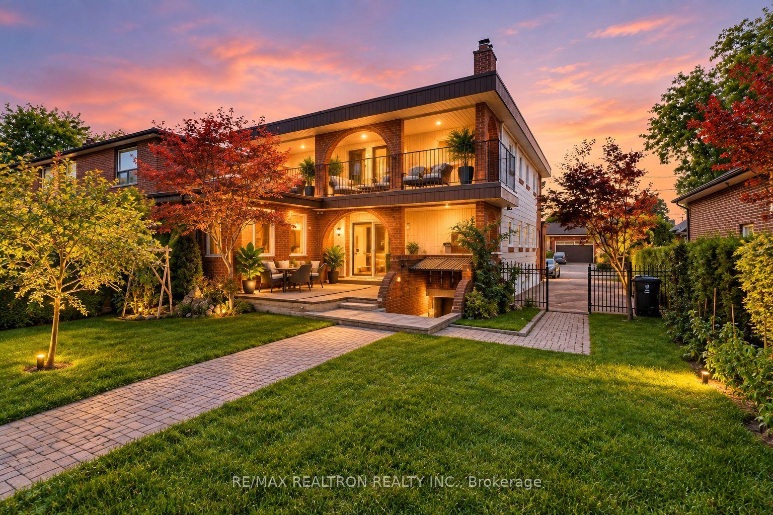 Photo 24 of 77 Chiswick Avenue, North York, Brookhaven-Amesbury — HOMEH
