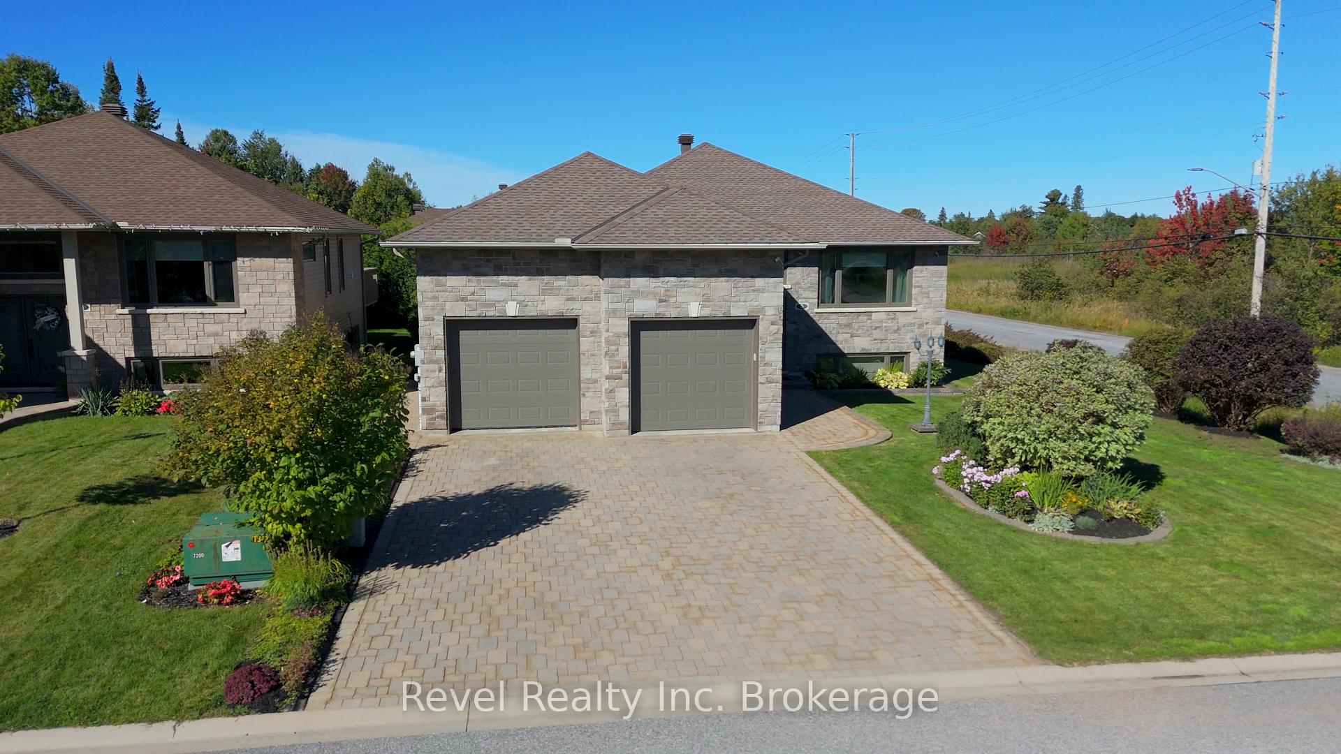 Photo of 5 Sugarbush Street