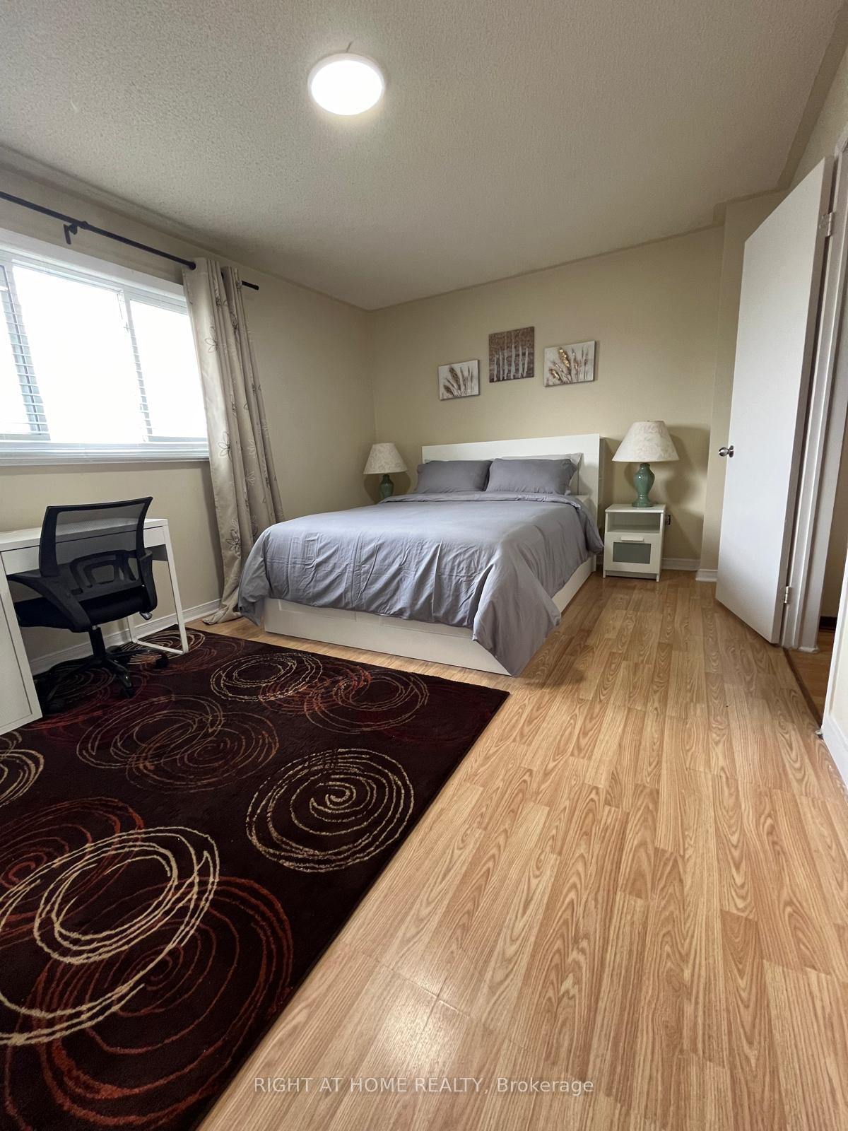 Photo 18 of 5 Cutters Crescent W, Brampton, Fletcher's West — HOMEH