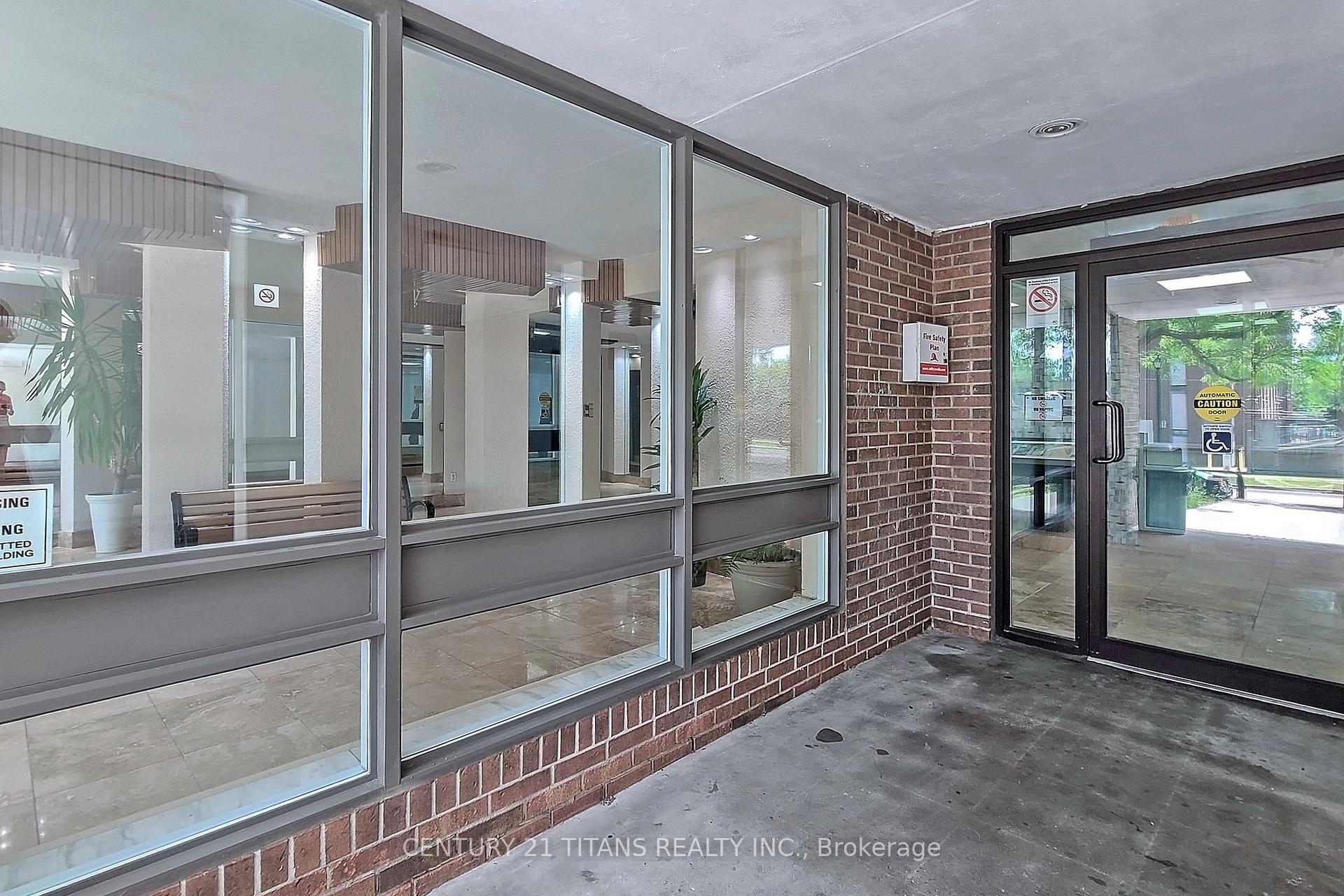 Photo 8 of Unit 1208, 20 Gilder Drive, Scarborough, Eglinton East — HOMEH