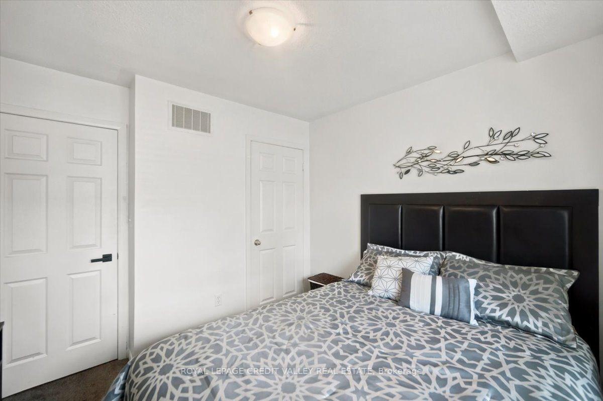 Photo 18 of Unit 55, 1250 St. Martins Drive, Pickering, Bay Ridges — HOMEH