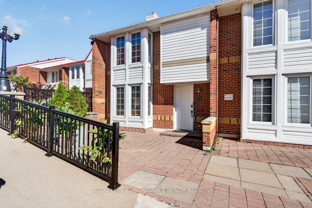 Photo of Unit 39, 1 Place D'armes