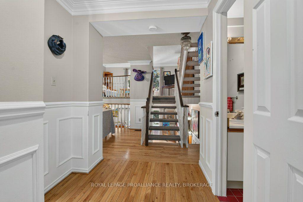 Photo 5 of Unit 39, 1 Place D'armes, Kingston, East of Sir John A. Blvd — HOMEH
