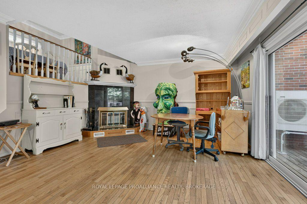 Photo 25 of Unit 39, 1 Place D'armes, Kingston, East of Sir John A. Blvd — HOMEH