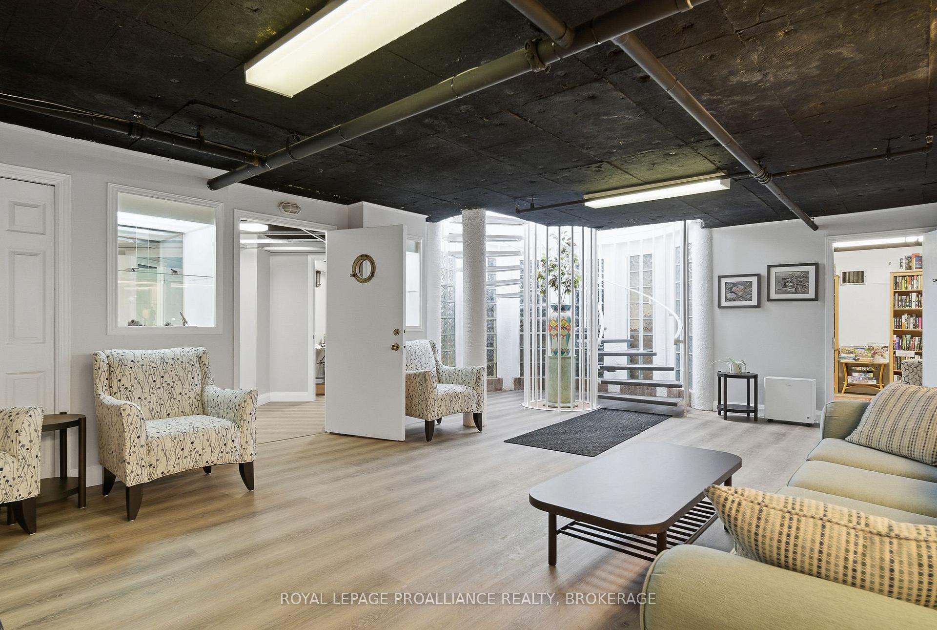 Photo 40 of Unit 39, 1 Place D'armes, Kingston, East of Sir John A. Blvd — HOMEH