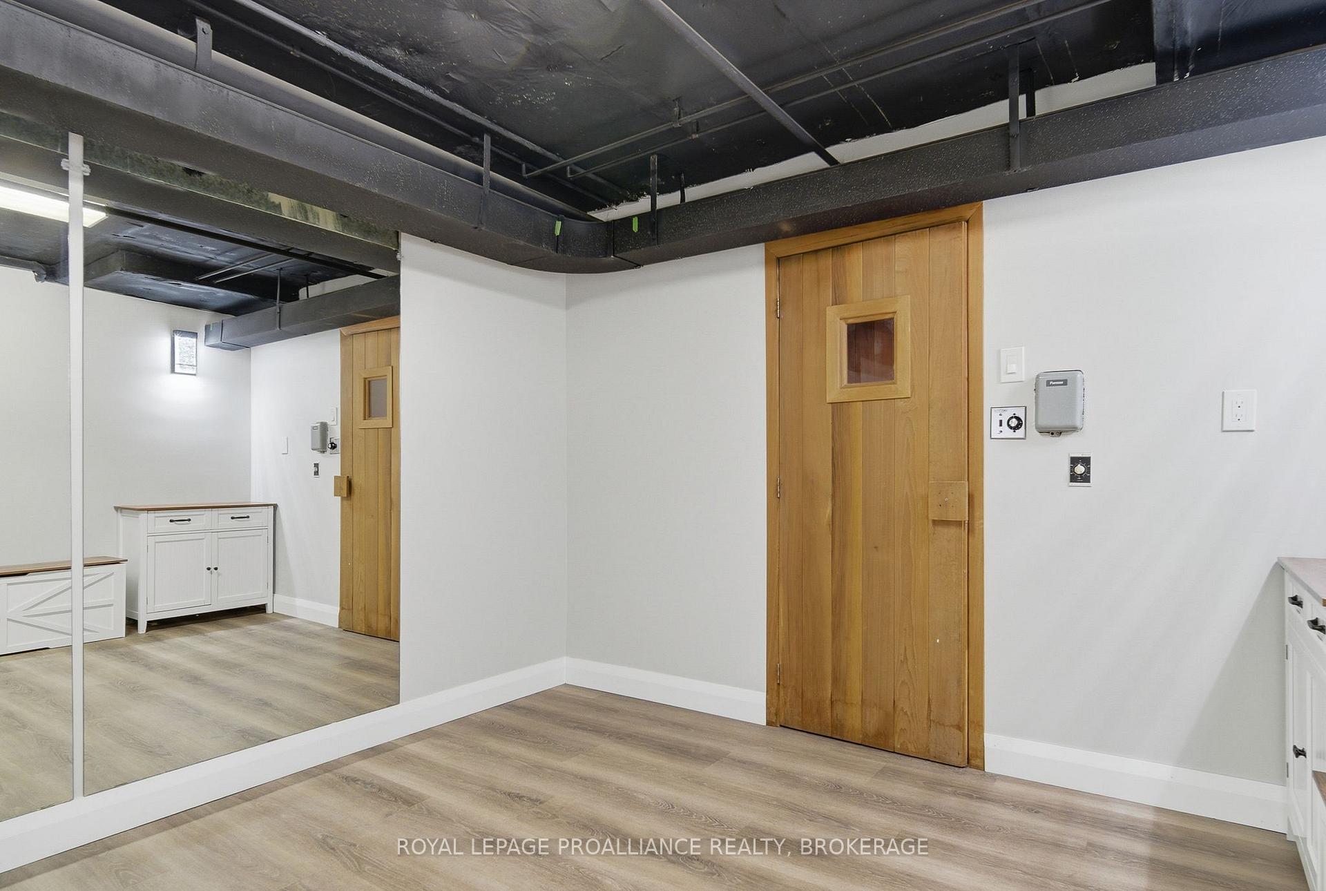 Photo 47 of Unit 39, 1 Place D'armes, Kingston, East of Sir John A. Blvd — HOMEH