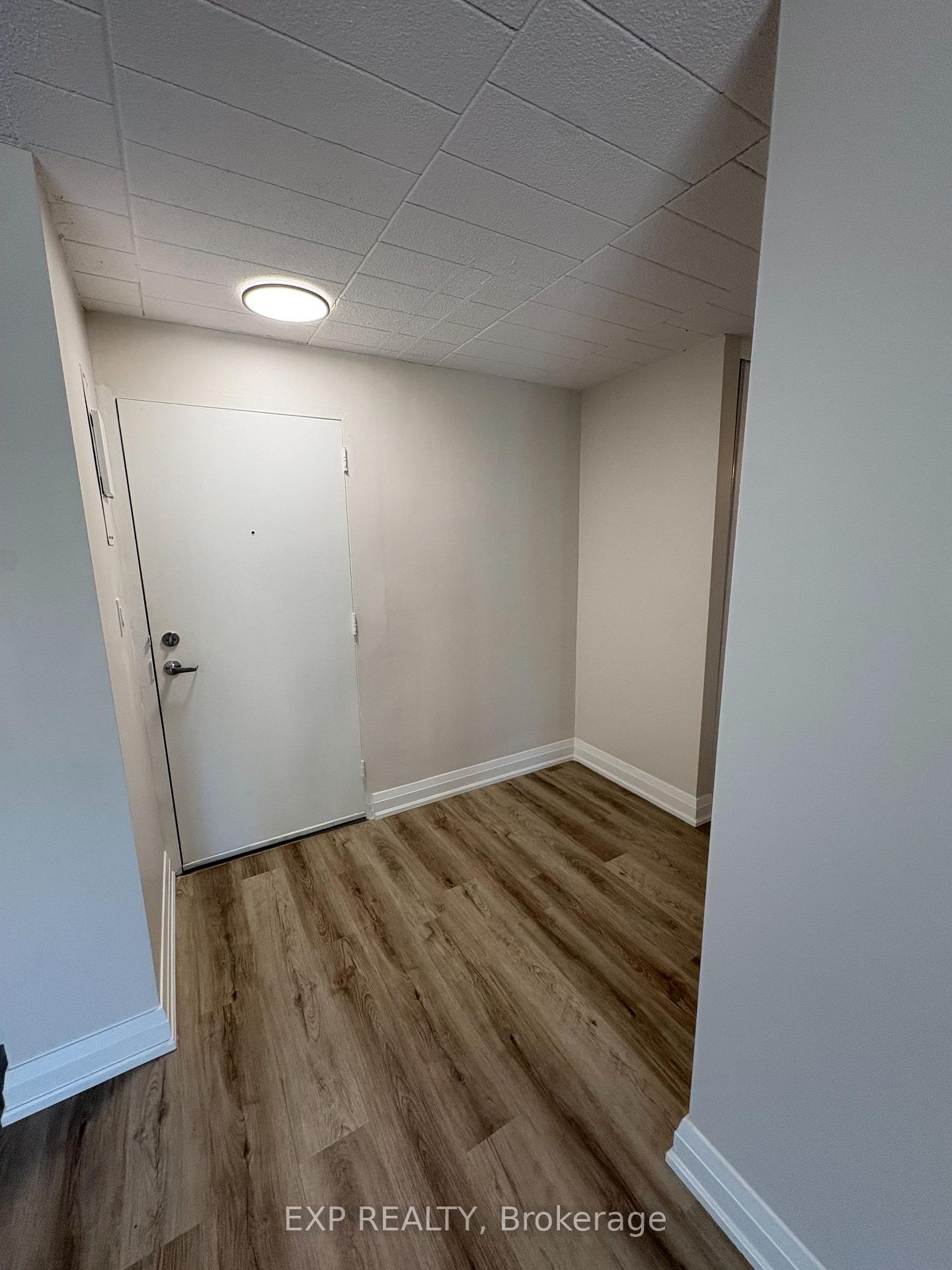 Photo 9 of Unit 405, 4422 Huron Street, Niagara Falls, Downtown — HOMEH