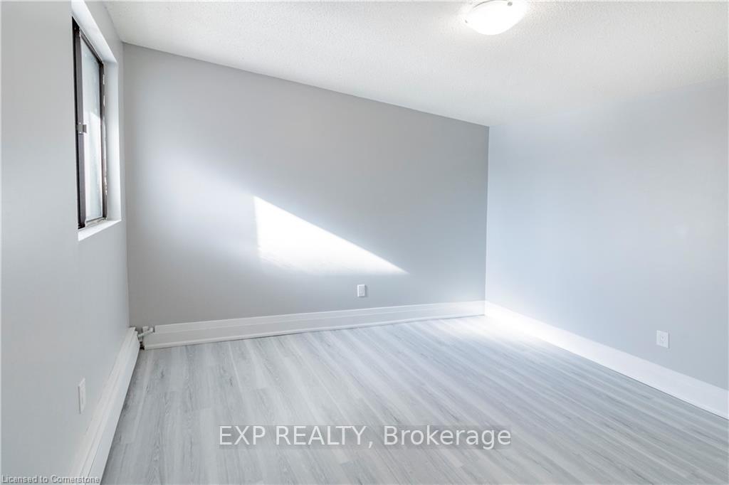Photo 7 of Unit 601, 4422 Huron Street, Niagara Falls, Downtown — HOMEH