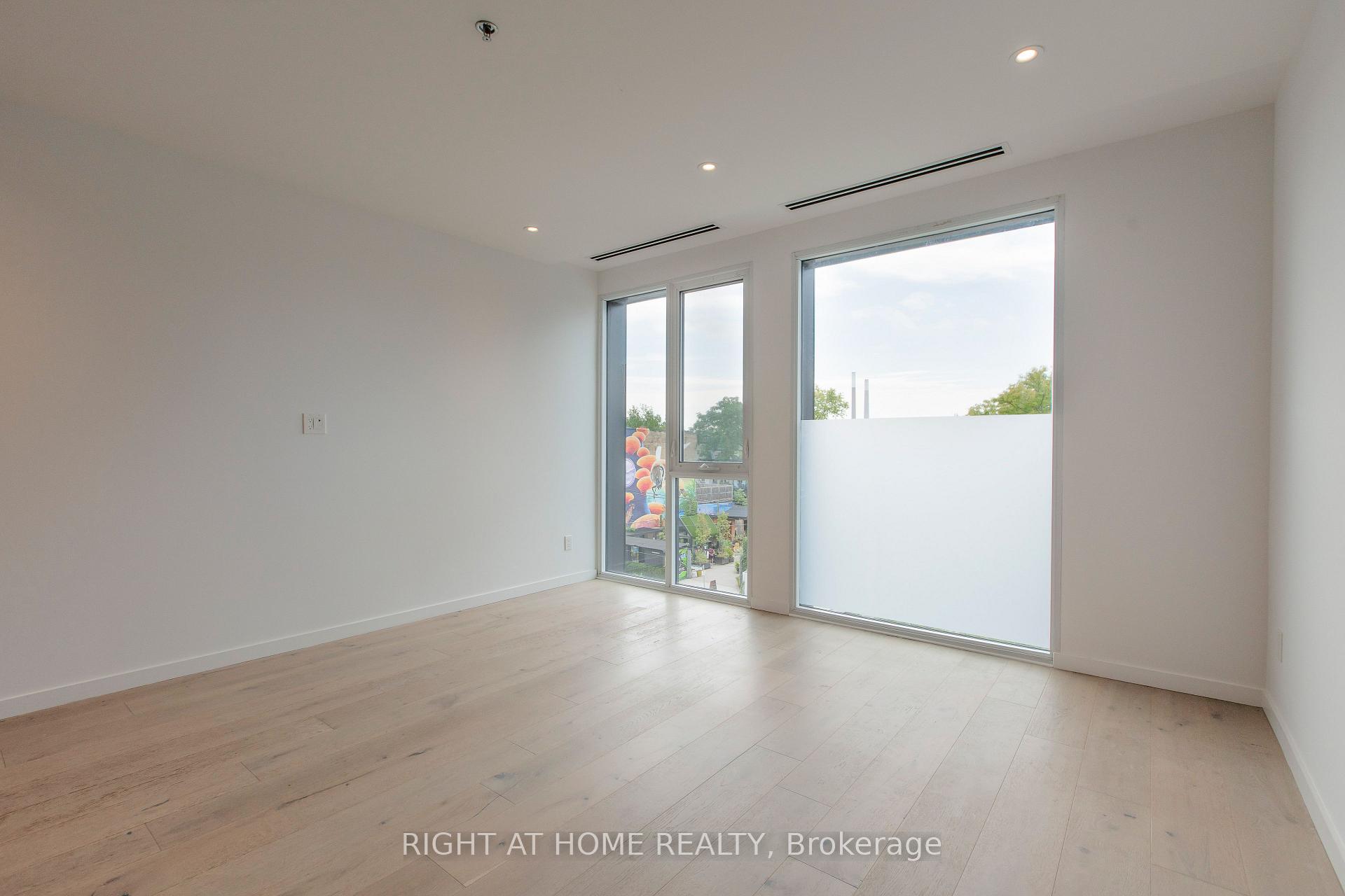 Photo 19 of Unit 301, 778 Queen Street E, Toronto, South Riverdale — HOMEH
