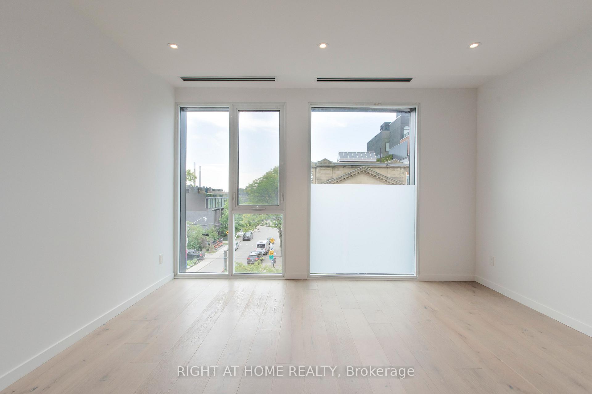 Photo 20 of Unit 301, 778 Queen Street E, Toronto, South Riverdale — HOMEH