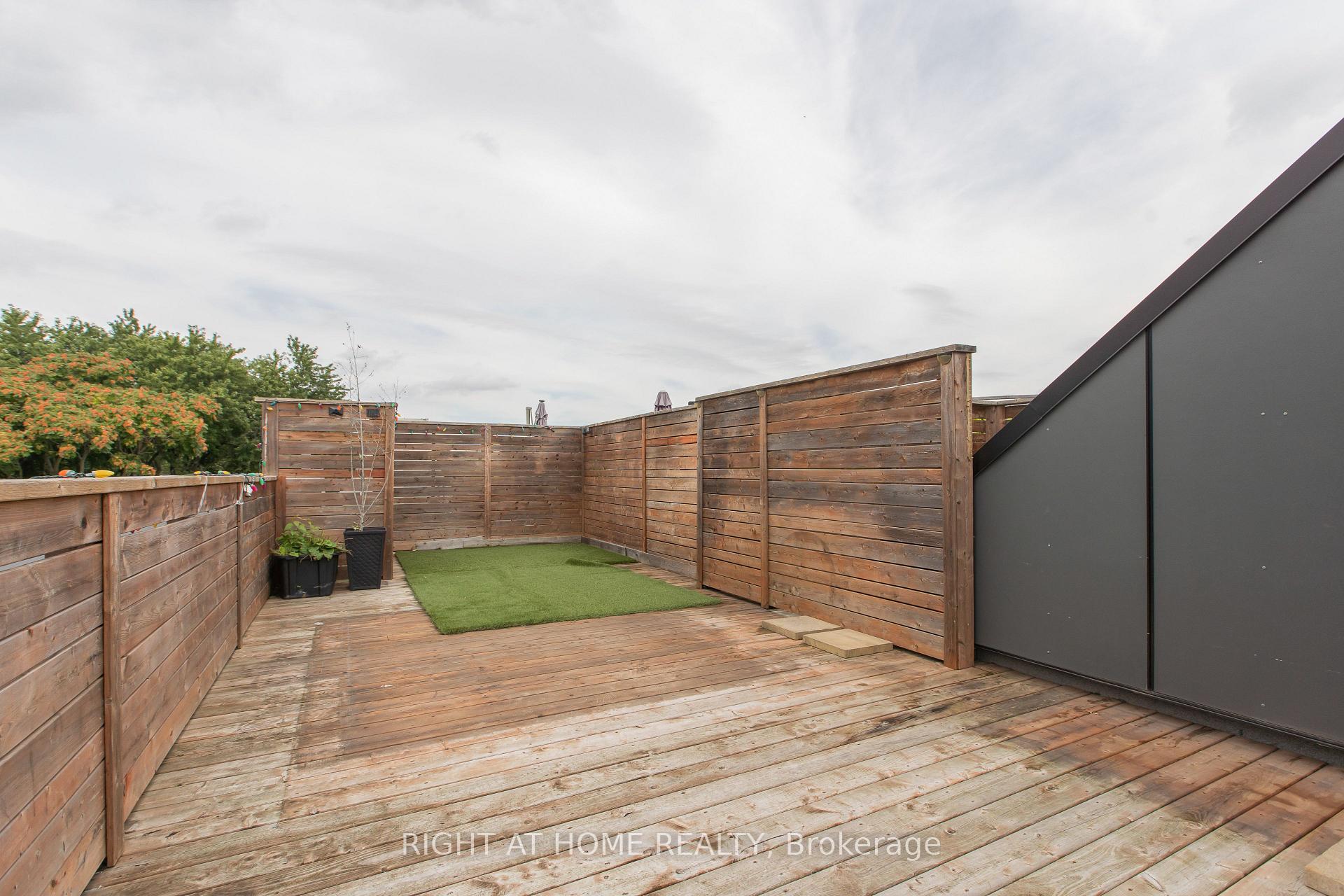 Photo 21 of Unit 301, 778 Queen Street E, Toronto, South Riverdale — HOMEH