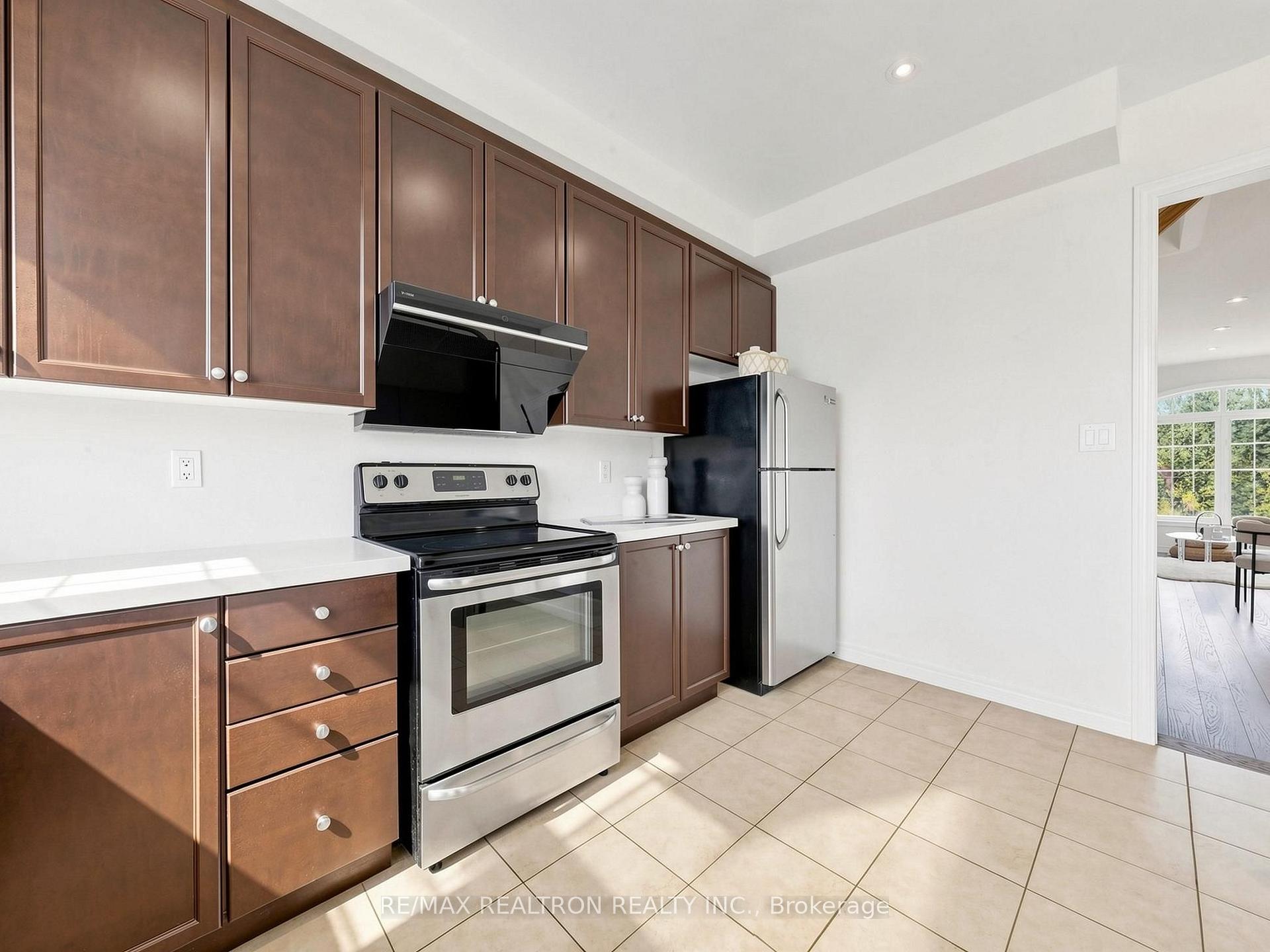 Photo 14 of 71 Dundas Way, Markham, Greensborough — HOMEH