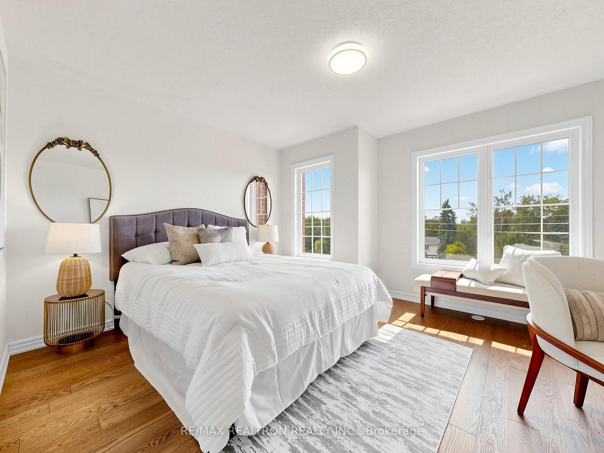 Photo 24 of 71 Dundas Way, Markham, Greensborough — HOMEH