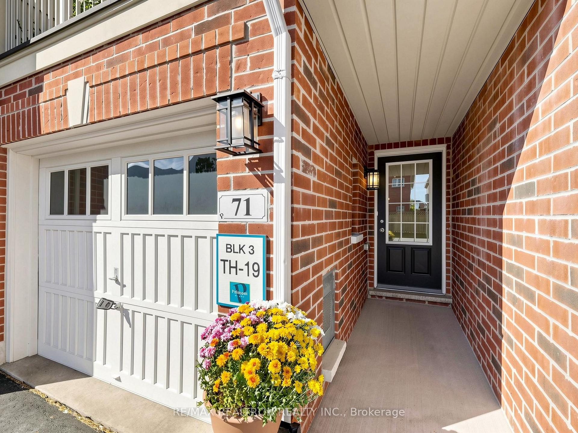 Photo 44 of 71 Dundas Way, Markham, Greensborough — HOMEH