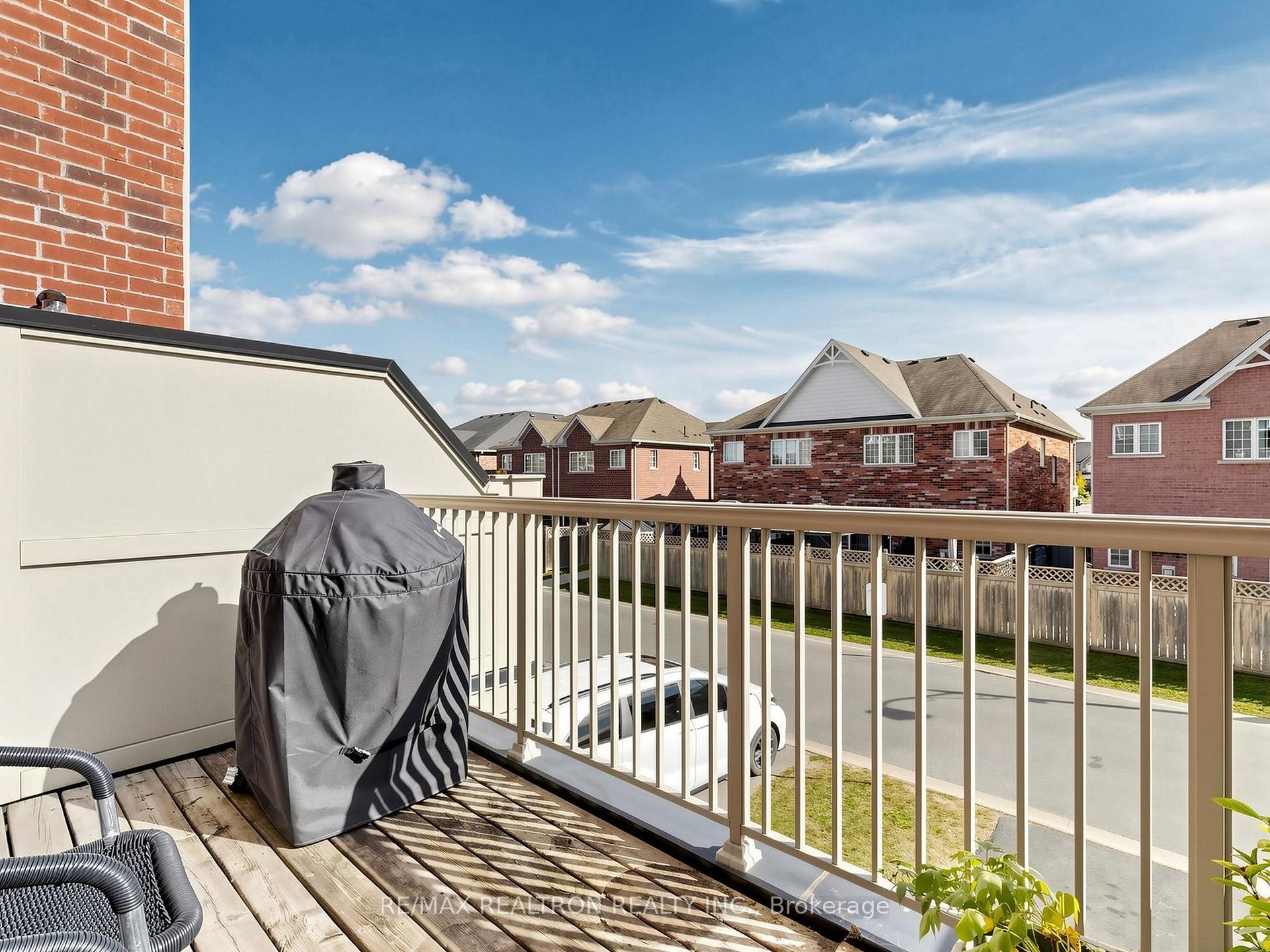 Photo 46 of 71 Dundas Way, Markham, Greensborough — HOMEH