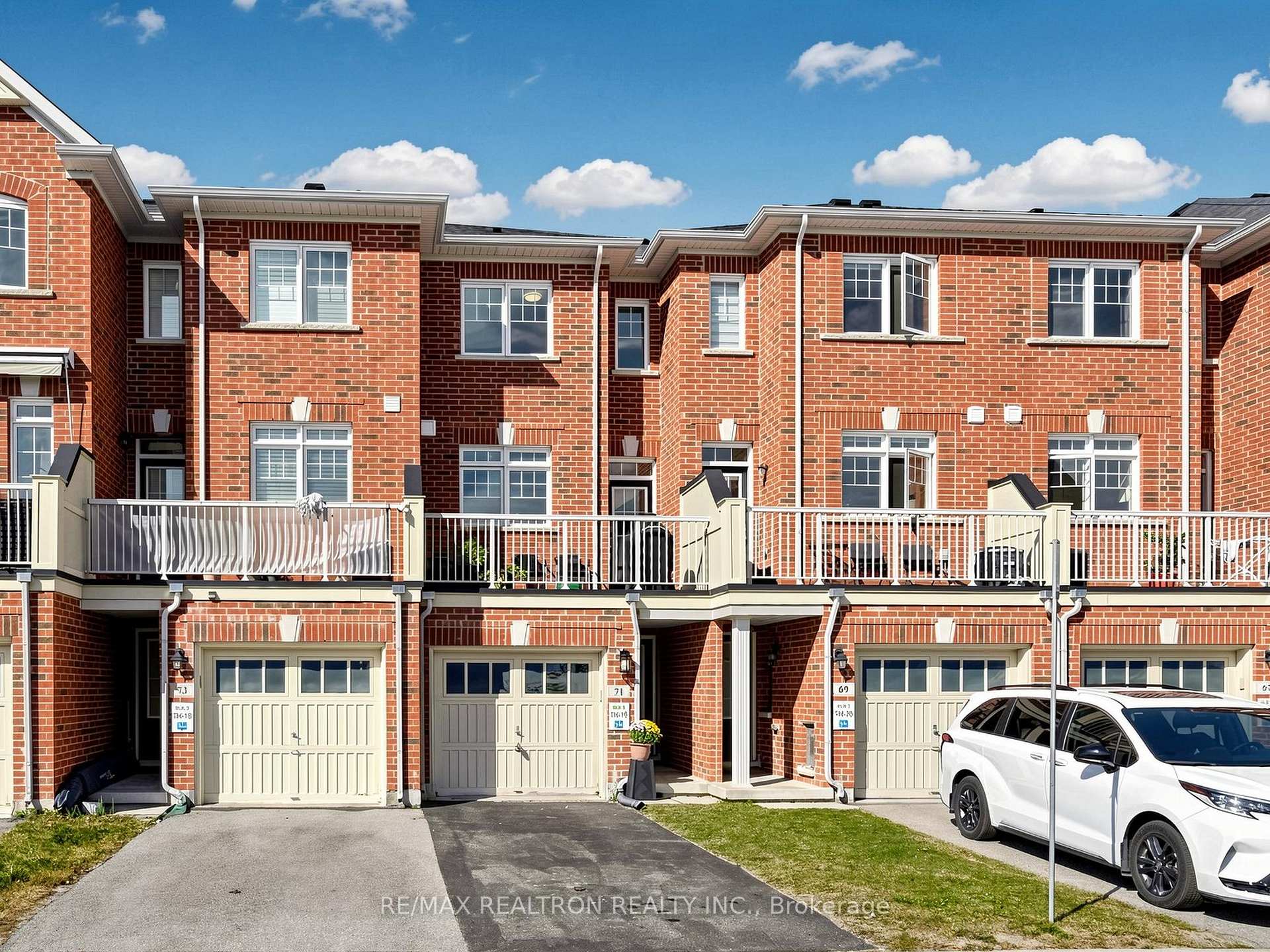 Photo 48 of 71 Dundas Way, Markham, Greensborough — HOMEH