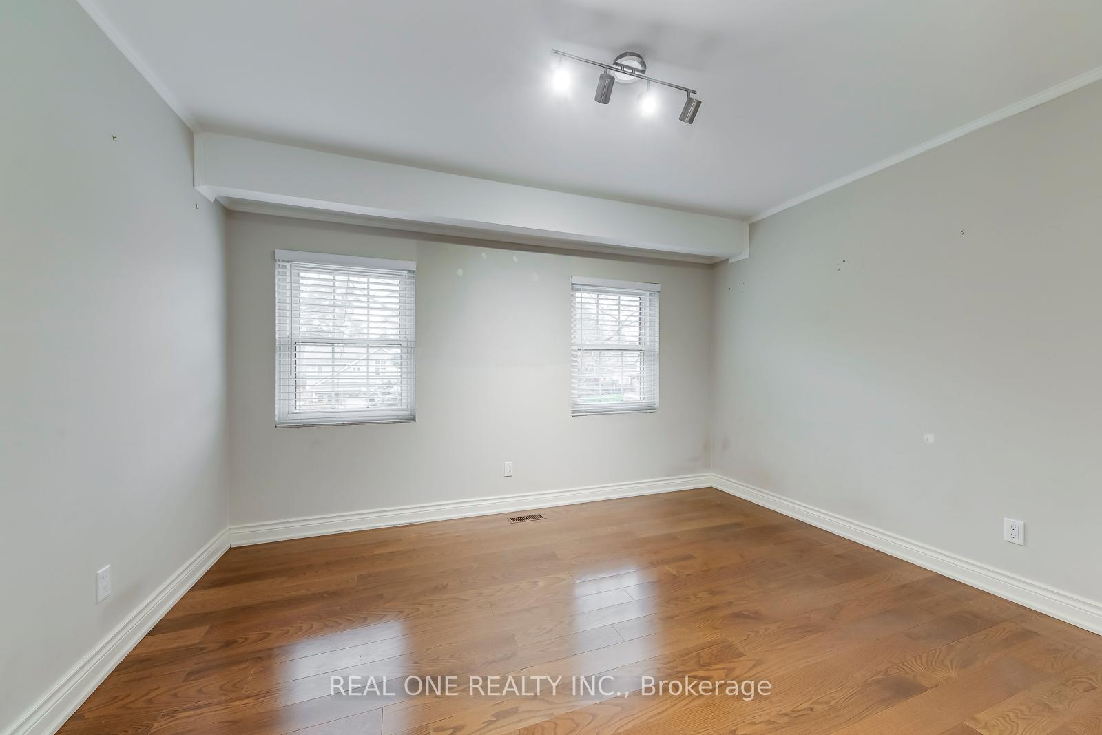 Photo 27 of 120 Blyth Crescent, Oakville, Ford — HOMEH