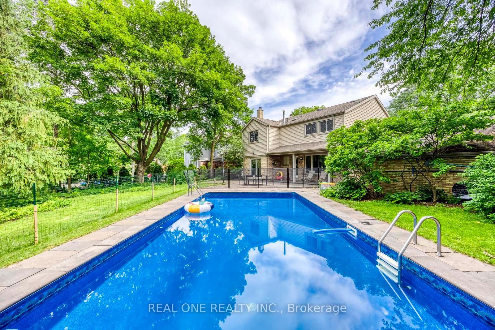 Photo 44 of 120 Blyth Crescent, Oakville, Ford — HOMEH