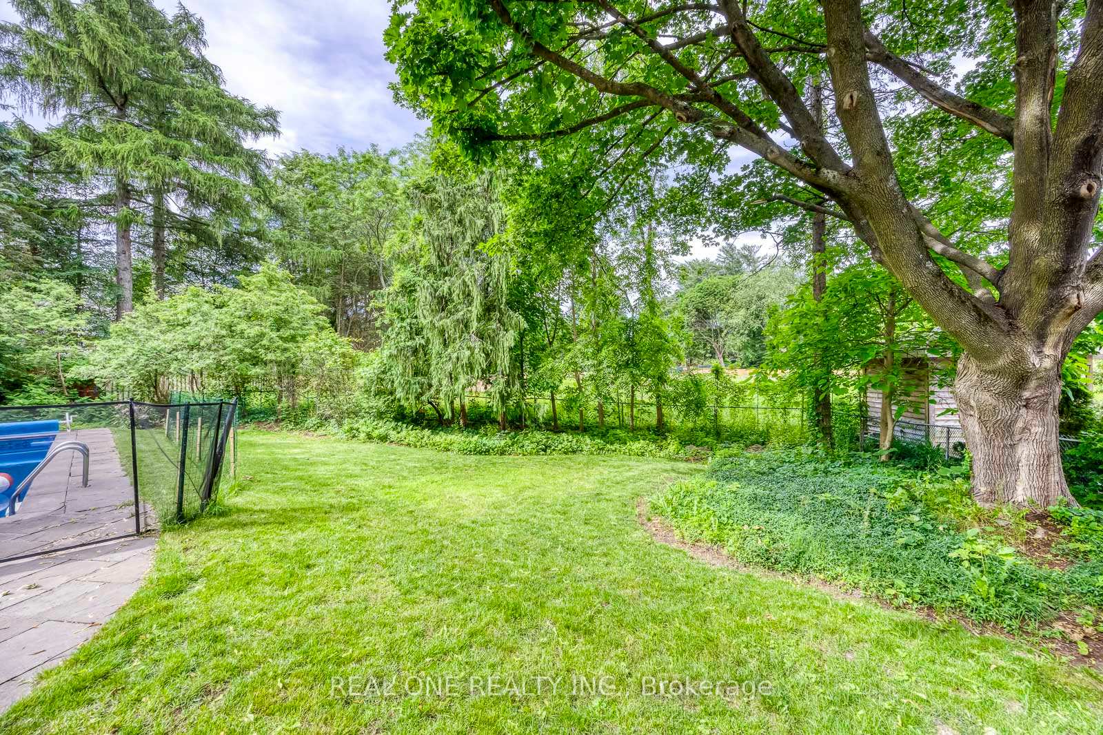 Photo 46 of 120 Blyth Crescent, Oakville, Ford — HOMEH
