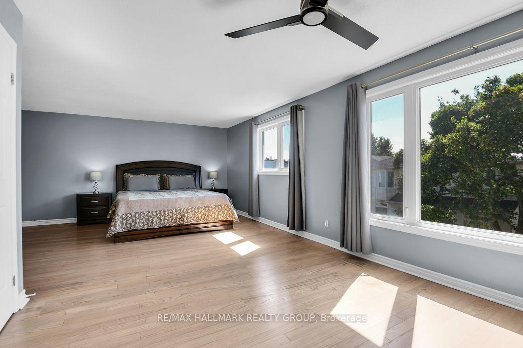 Photo 18 of 1687 Orford Crescent, Ottawa, Fallingbrook/Pineridge — HOMEH