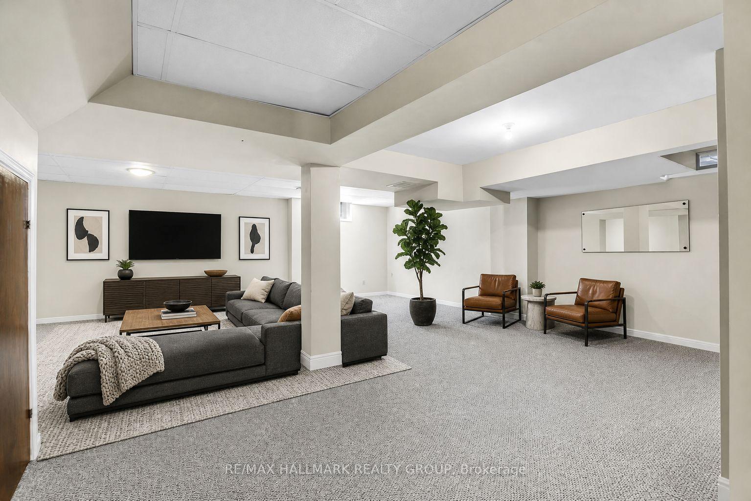 Photo 27 of 1687 Orford Crescent, Ottawa, Fallingbrook/Pineridge — HOMEH