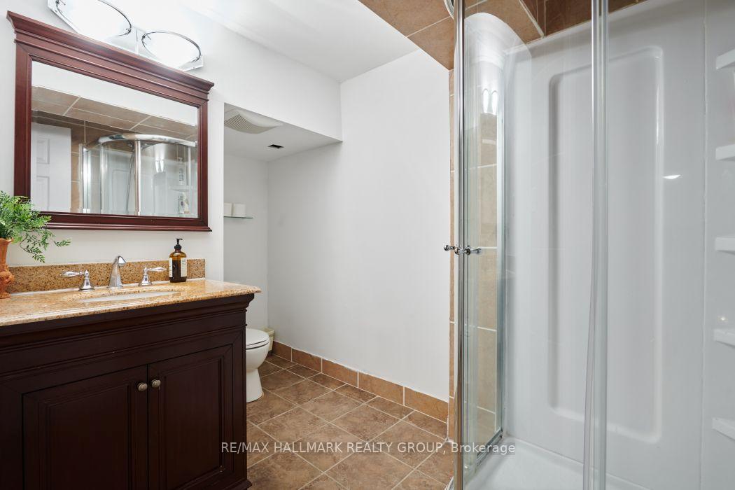 Photo 33 of 1687 Orford Crescent, Ottawa, Fallingbrook/Pineridge — HOMEH