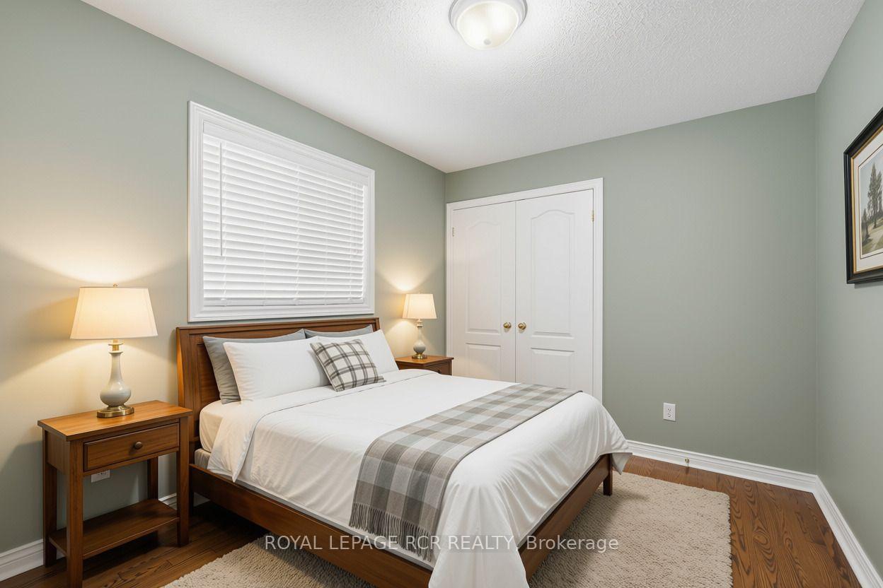 Photo 19 of 65 Royalton Drive, Caledon, Bolton East — HOMEH
