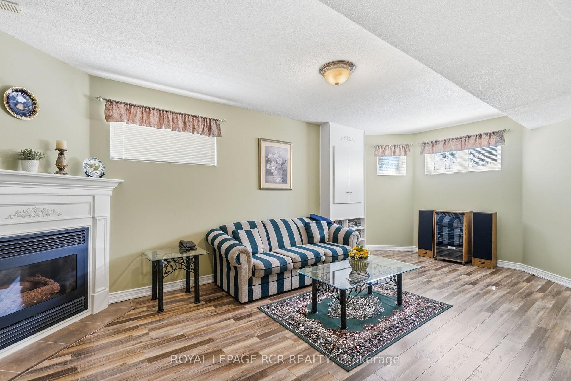 Photo 25 of 65 Royalton Drive, Caledon, Bolton East — HOMEH