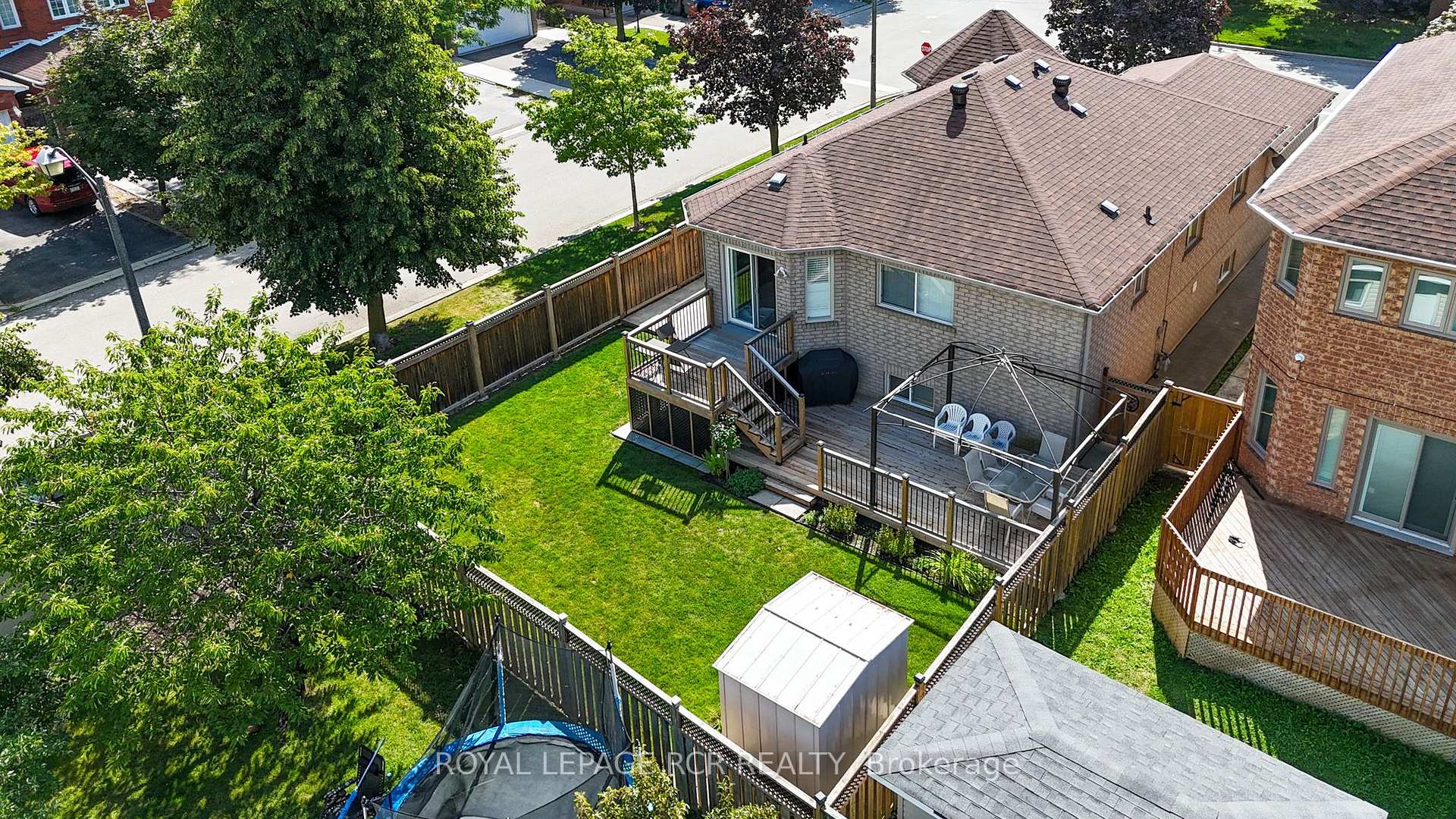 Photo 37 of 65 Royalton Drive, Caledon, Bolton East — HOMEH