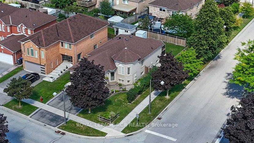 Photo 40 of 65 Royalton Drive, Caledon, Bolton East — HOMEH