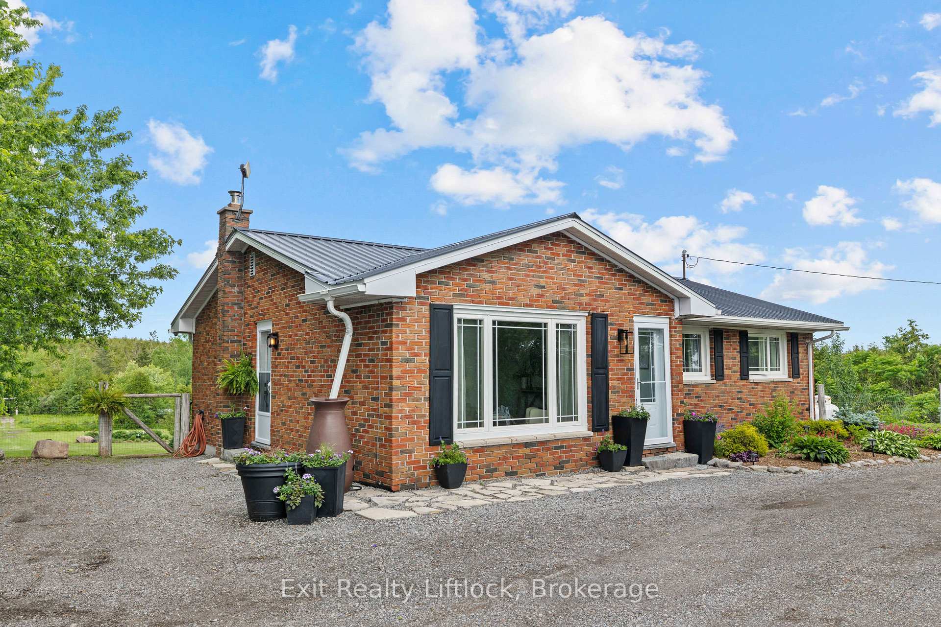 Photo 2 of 2917 Highway 28, Douro-Dummer — HOMEH