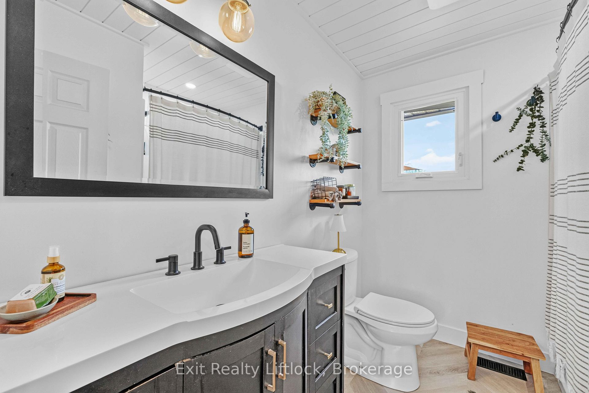 Photo 17 of 2917 Highway 28, Douro-Dummer — HOMEH