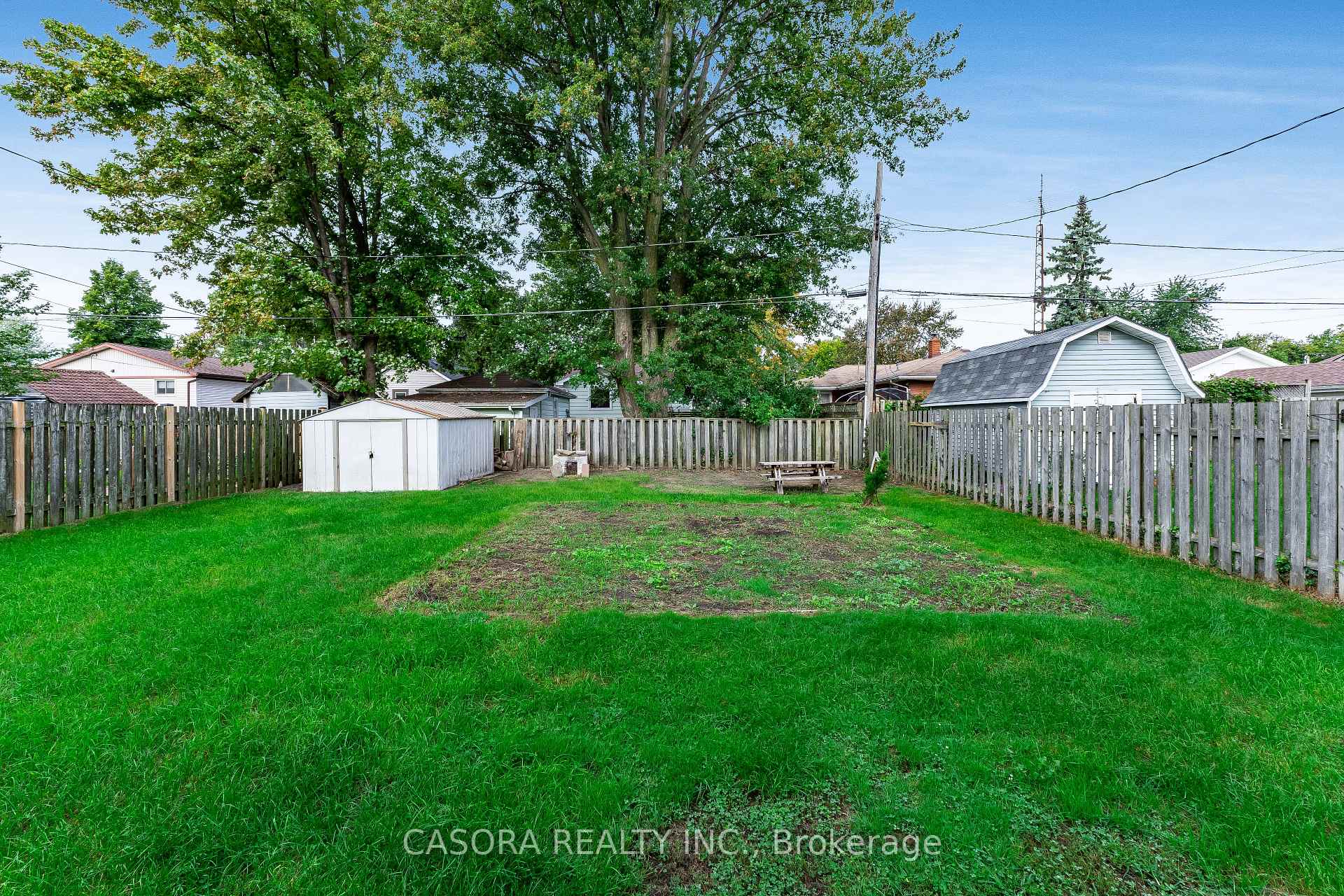 Photo 24 of 41 Westmoreland Avenue, Leamington — HOMEH