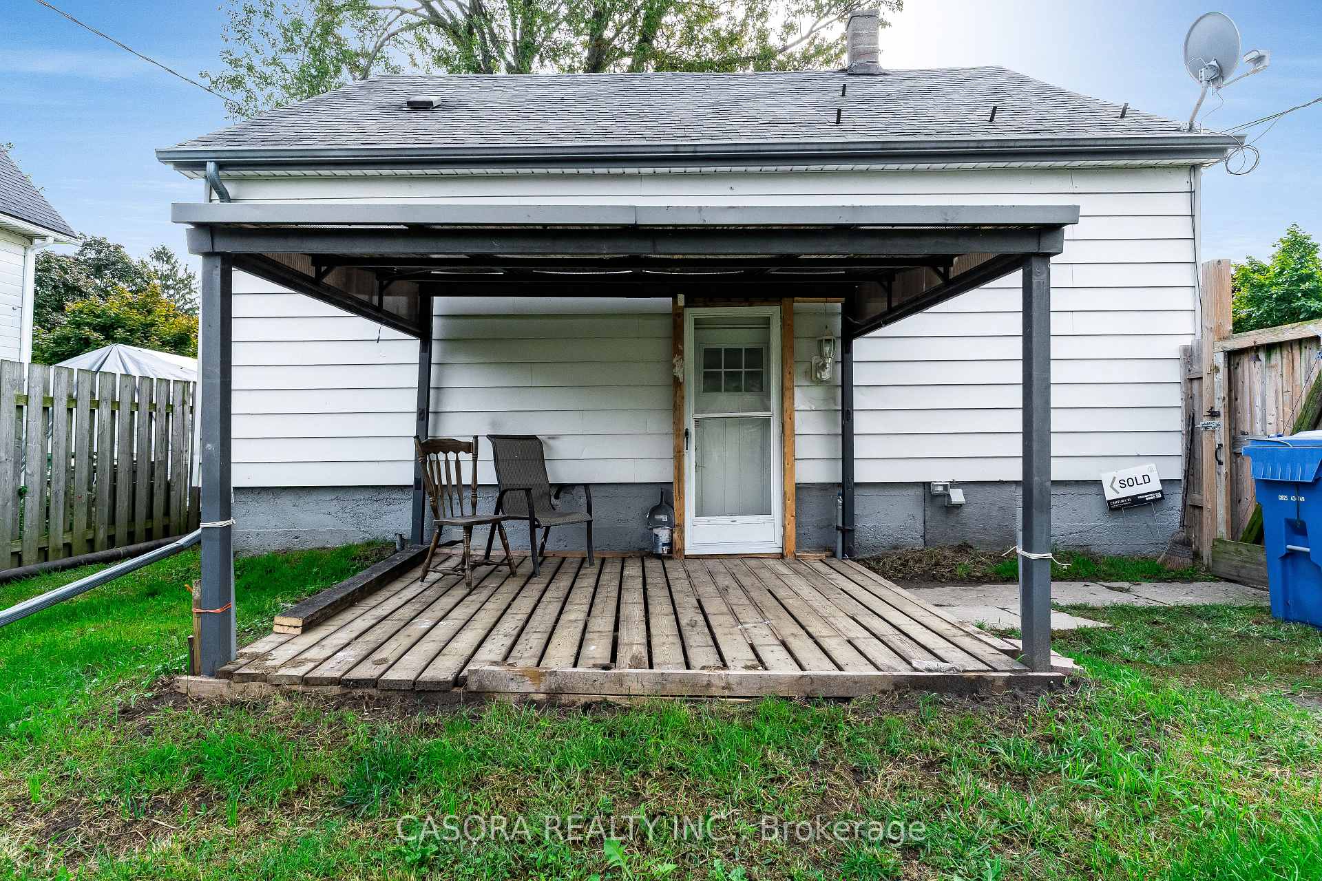 Photo 25 of 41 Westmoreland Avenue, Leamington — HOMEH