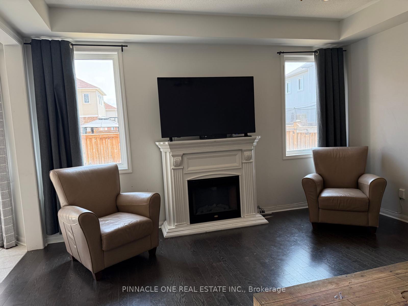 Photo 13 of 226 Kenneth Cole Drive, Clarington, Bowmanville — HOMEH