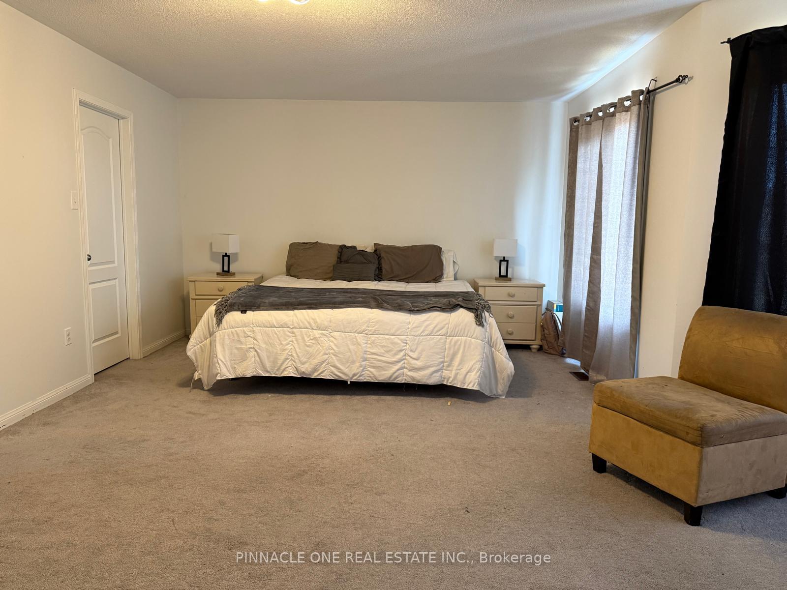 Photo 18 of 226 Kenneth Cole Drive, Clarington, Bowmanville — HOMEH