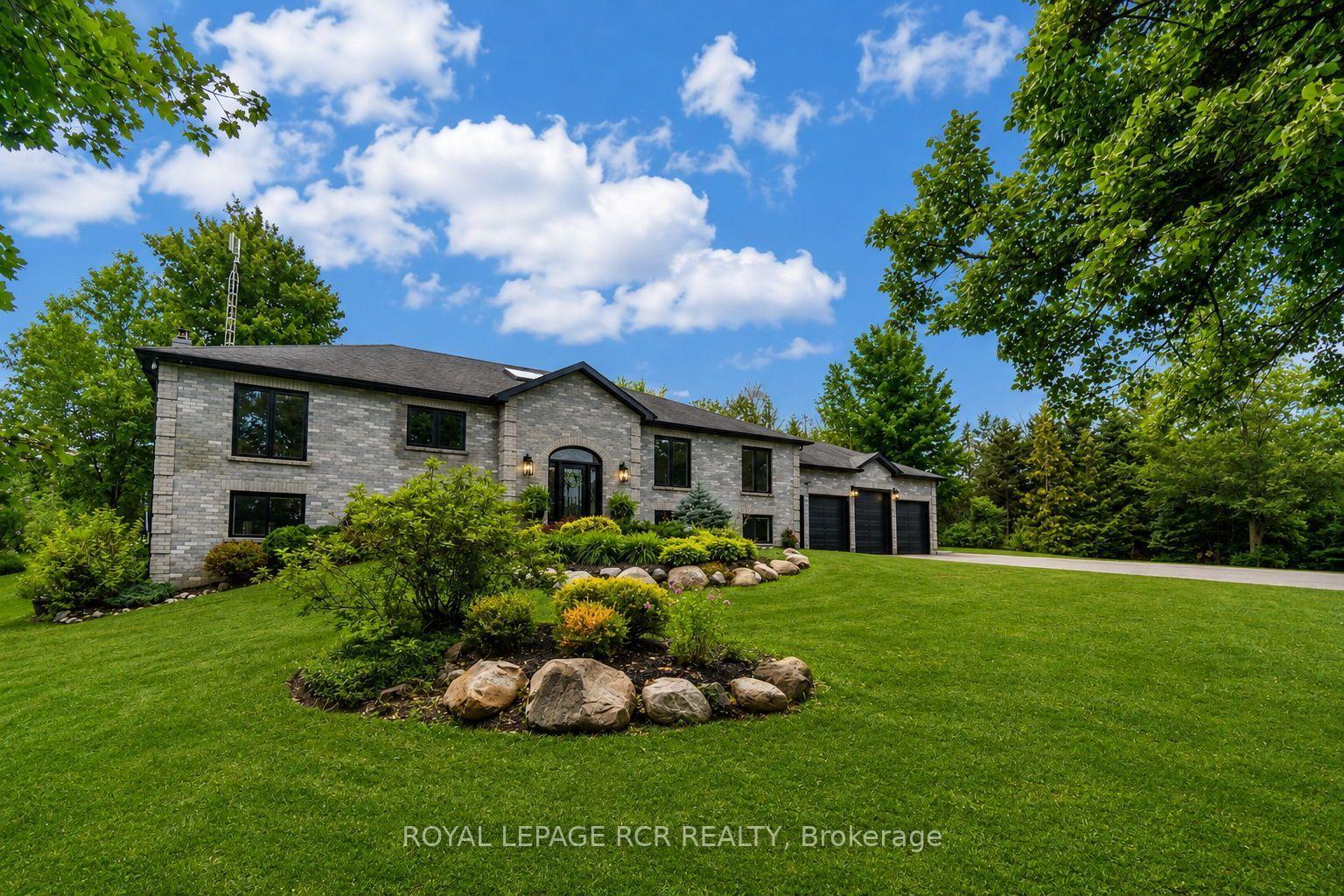 Photo 2 of 16112 The Gore Road, Caledon, Rural Caledon — HOMEH
