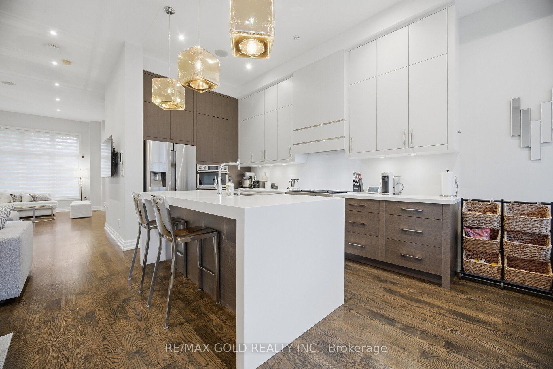 Photo 10 of 3142 Eclipse Avenue, Mississauga, Churchill Meadows — HOMEH