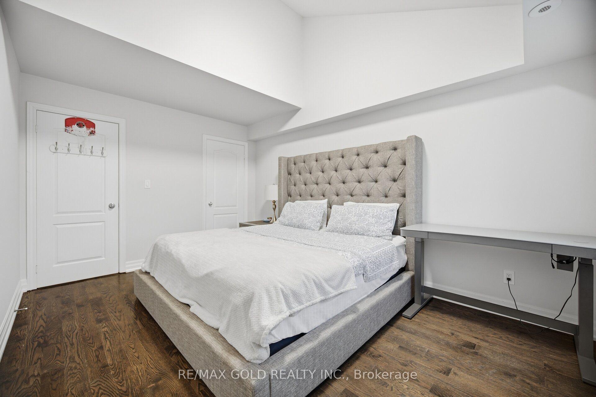 Photo 19 of 3142 Eclipse Avenue, Mississauga, Churchill Meadows — HOMEH