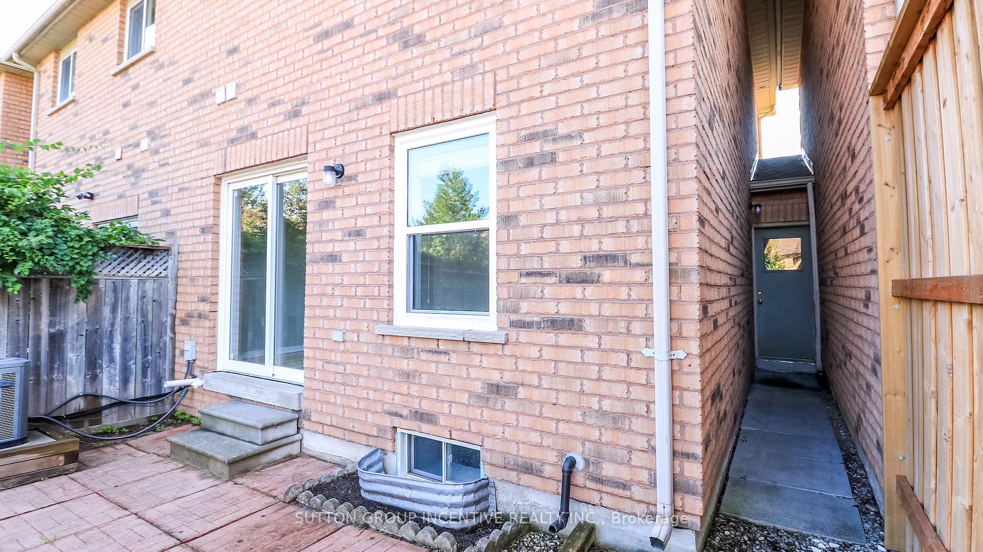 Photo 41 of 15 Bruce Crescent, Barrie, Bayshore — HOMEH