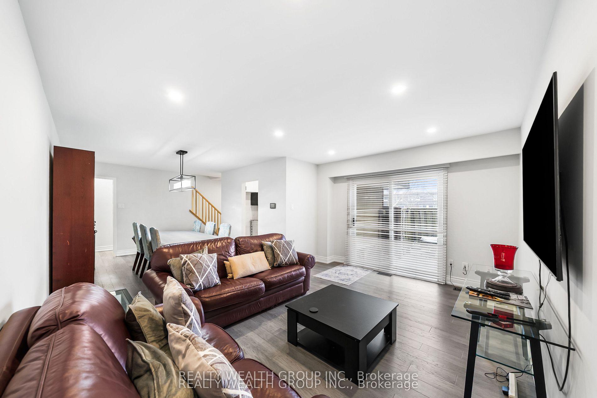 Photo 10 of Unit 39, 521 Timber Lane, Burlington, Appleby — HOMEH