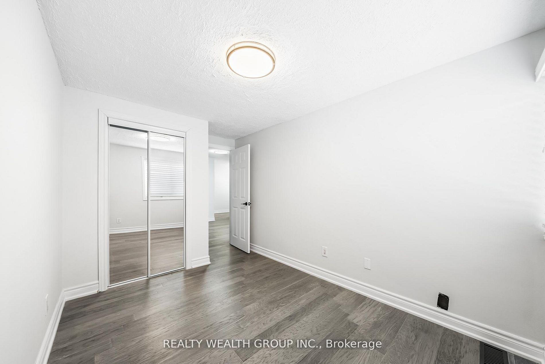 Photo 17 of Unit 39, 521 Timber Lane, Burlington, Appleby — HOMEH