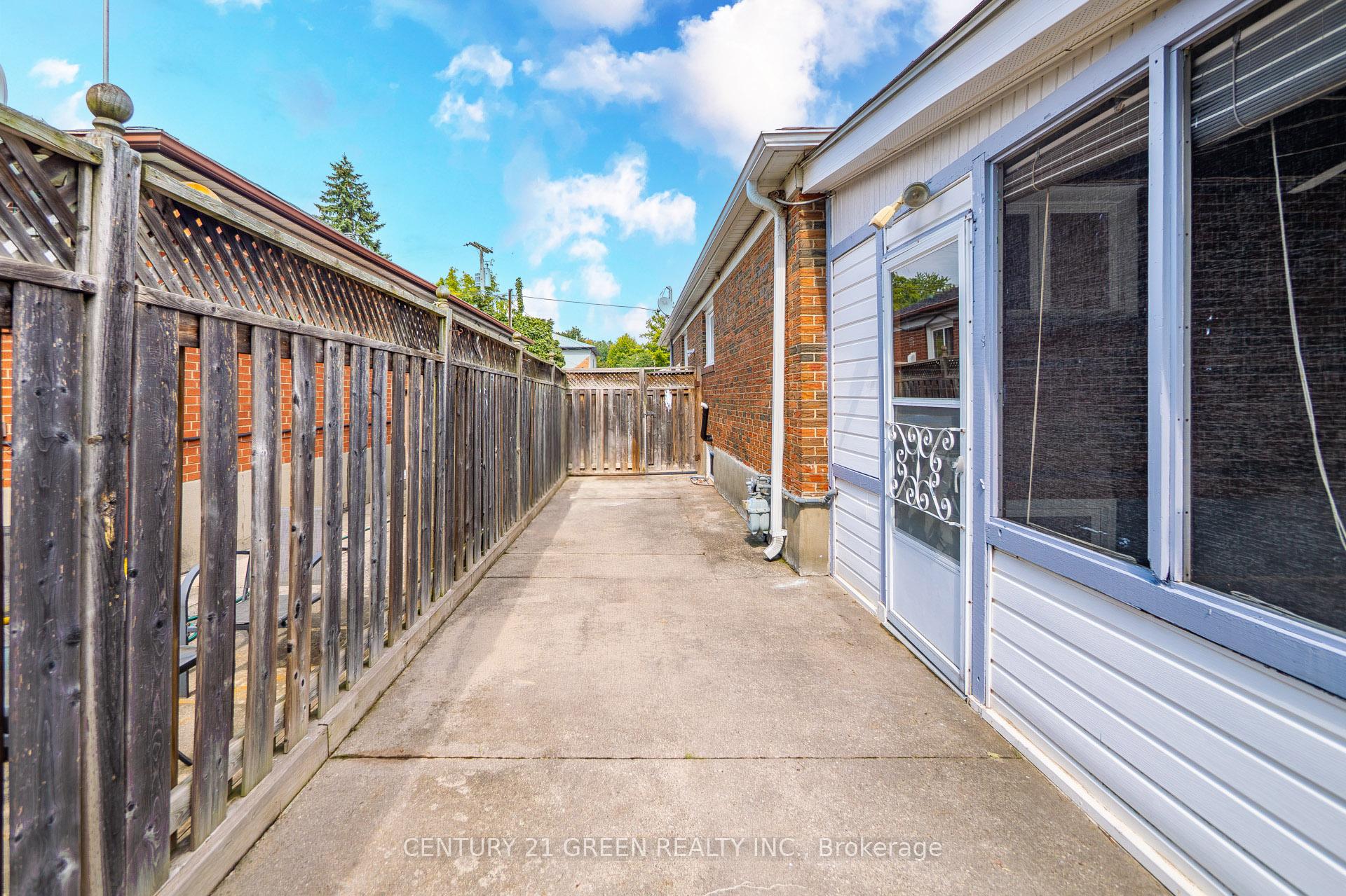 Photo 46 of 3628 Anniversary Road, Mississauga, Erindale — HOMEH