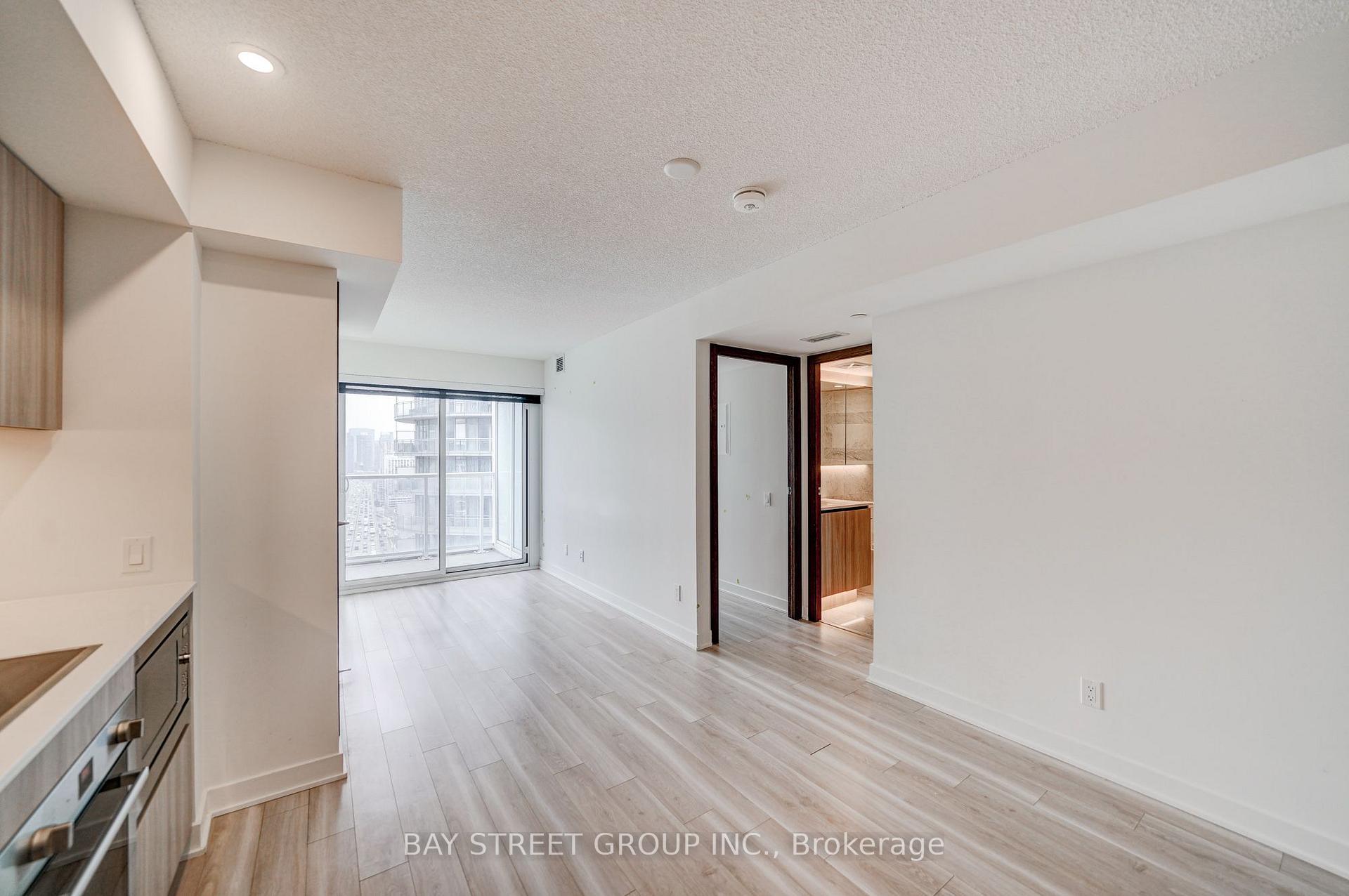 Photo 19 of Unit 2612, 17 Bathurst Street, Toronto, Waterfront Communities — HOMEH