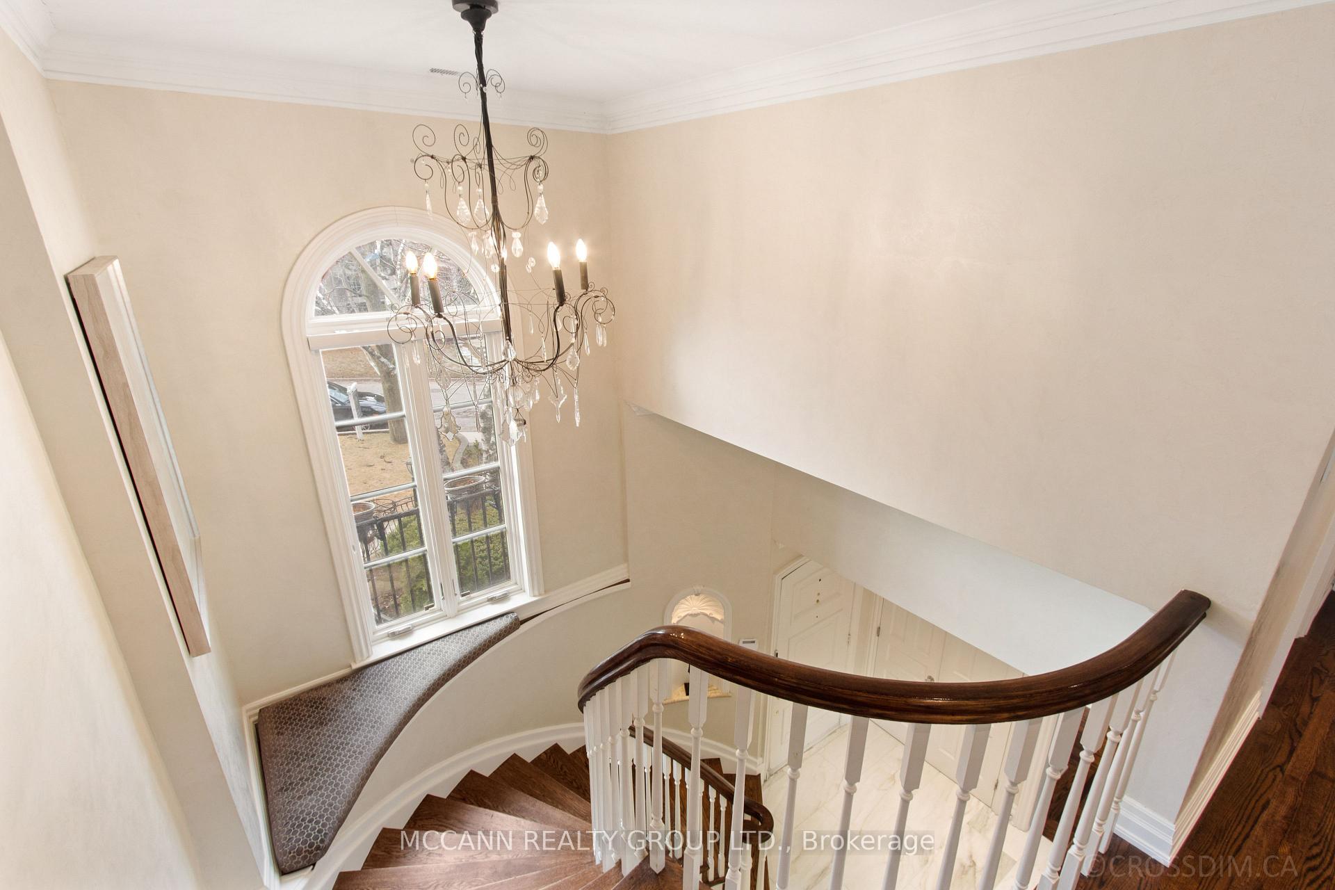 Photo 23 of 27 Strathgowan Crescent, Toronto, Lawrence Park South — HOMEH