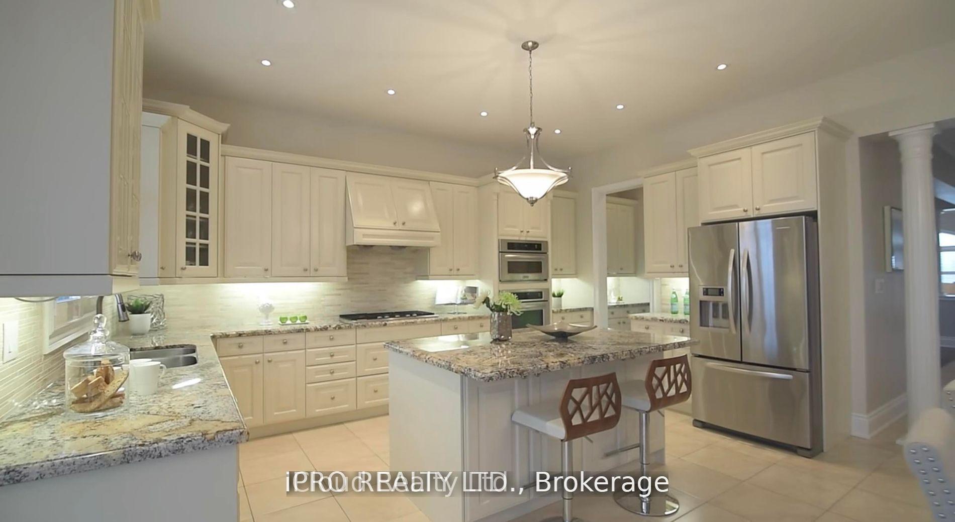 Photo 10 of 5116 Summersky Court, Mississauga, Central Erin Mills — HOMEH