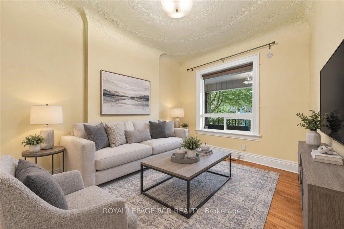 Photo 8 of 964 Shaw Street, Toronto, Dovercourt-Wallace Emerson-Junction — HOMEH