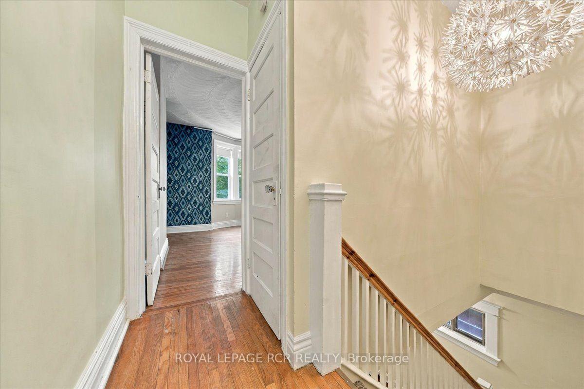 Photo 20 of 964 Shaw Street, Toronto, Dovercourt-Wallace Emerson-Junction — HOMEH
