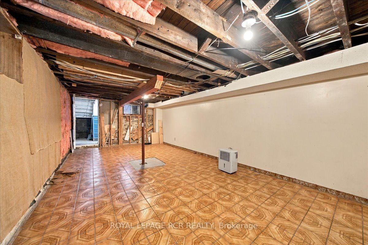 Photo 31 of 964 Shaw Street, Toronto, Dovercourt-Wallace Emerson-Junction — HOMEH