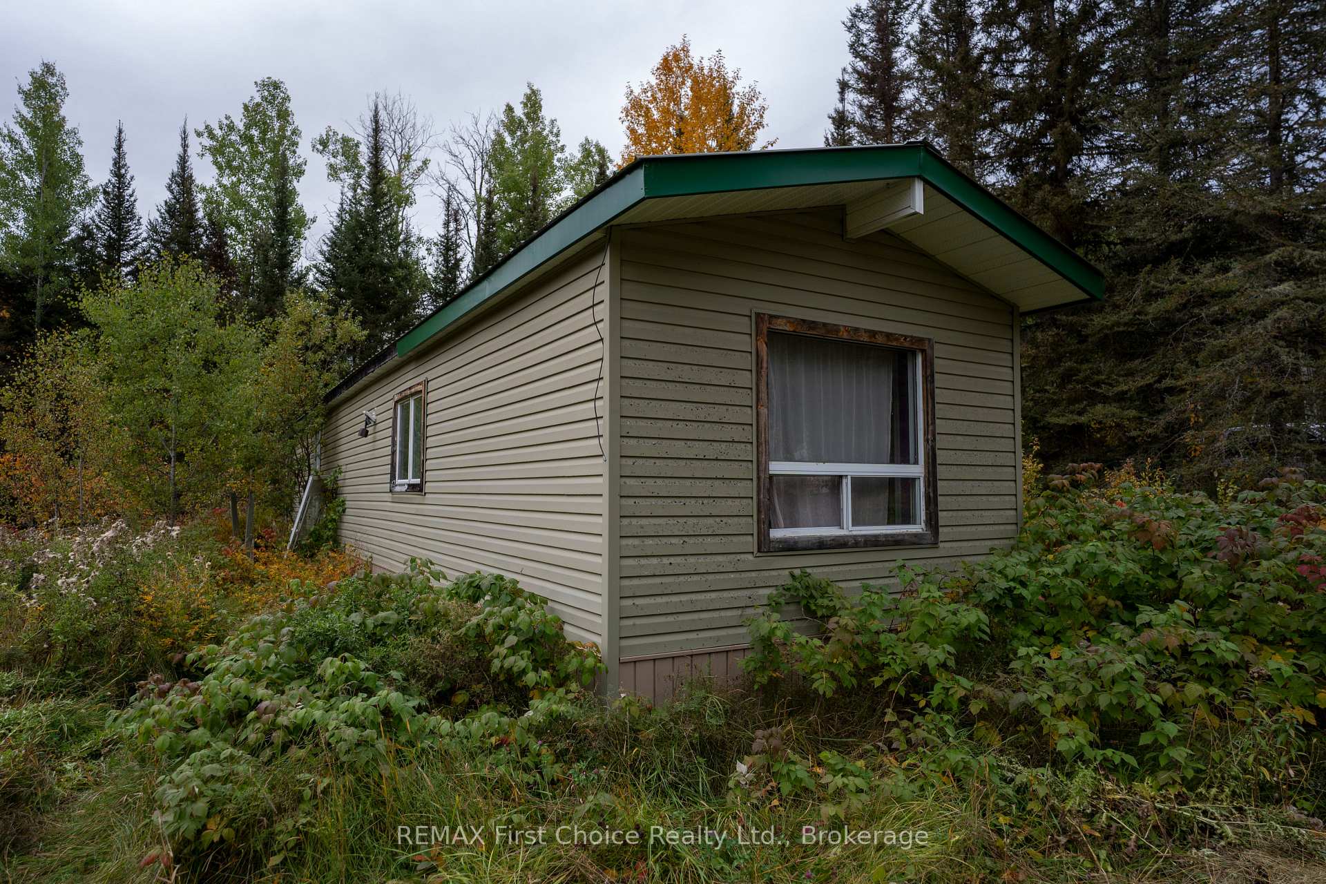 Photo 4 of 470 Auto Road, Thunder Bay Remote Area, Ware — HOMEH